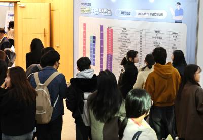 정년연장에 속내 복잡한 2030…청년고용 붕괴 오나②