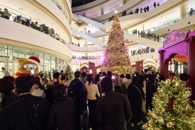 경방 타임스퀘어, 초대형 트리에 70만명 다녀갔다