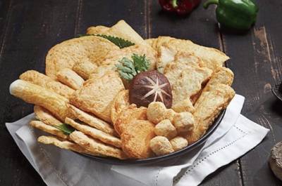 "공모주 투자자들 부럽다"…상장 첫날 3배 폭등한 '이 주식'