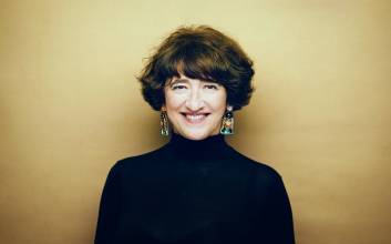 ‘행복을 그리는 화가’ 에바 알머슨, 창작 뮤지컬 ‘리나, 슈퍼히어로’ 프로듀서 참여