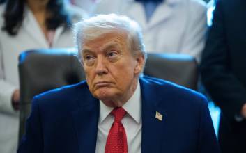 트럼프 "경제 호조에도 금리 인하해야"…연준 향한 압박 수위 높여