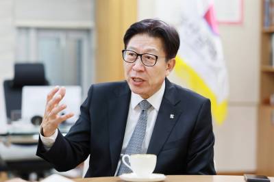 “부산은 더 이상 ‘제2의 도시’가 아니다”…글로벌 허브로 가는 부산의 실험 