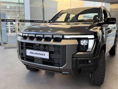 거대한 코뿔소가 눈앞에…픽업 시대 개척하는 ‘무쏘’ 