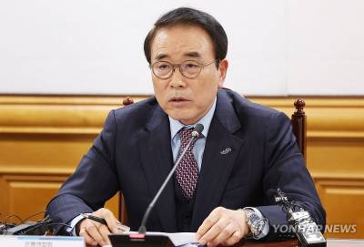 조용병 은행연합회장 "생산적·포용 금융으 강화, 소비자 보호쳬계 확립"