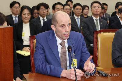 로저스 쿠팡 대표 “앙심 품은 퇴사 직원, 보복성으로 정보 유출”