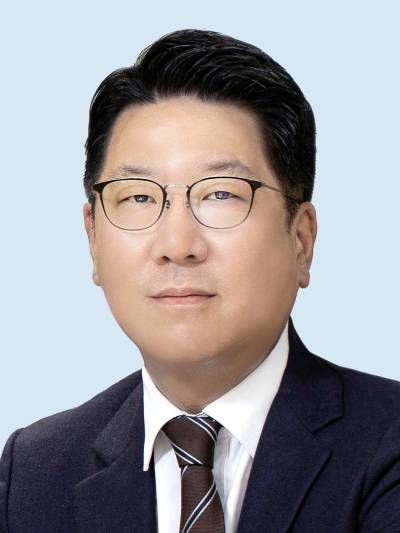 정지선 현대백화점그룹 회장 “본원적 경쟁력 발판 삼아 지속 성장해야”