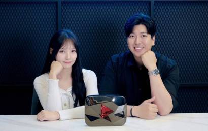 블랙핑크·BTS도 넘었다…하루 수익 '4억원' 유튜브 조회수 1위, 정체는