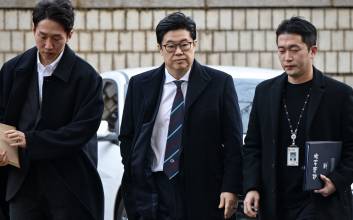 '홈플러스' MBK 김병주 회장 구속심사 시작…밤에 결과 나올듯