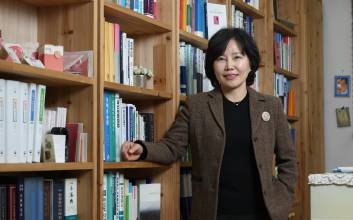 김은경 신임 서민금융진흥원장, 다시 ‘싸울 기회’를 얻다 [신년 인터뷰]