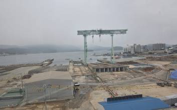 통영의 낮과 밤, 그리고 멈춰선 시간을 다시 흐르게 하는 힘[김현아의 시티라이프]