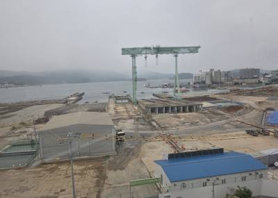 통영의 낮과 밤, 그리고 멈춰선 시간을 다시 흐르게 하는 힘