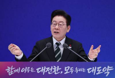 李대통령 "환율 1∼2달 뒤 1400원 전후 떨어질 것"…발언에 환율↓