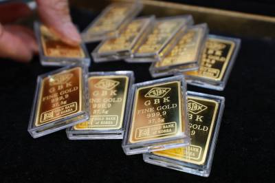 금값 '한 돈 100만원' 시대…지정학 불안에 안전자산 쏠림 가속