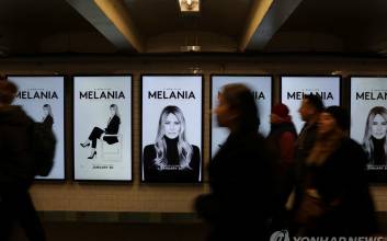 ‘은둔의 영부인’ 멜라니아, 다큐 영화 개봉 앞두고 전면 홍보 나서
