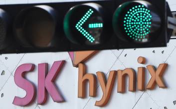 '내가 100만이 될 상인가' 90만닉스 '황제주' 눈앞…코스피도 5300선 돌파