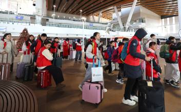 "올해는 일본 말고 한국"…중국인 방한 비자 45% '급증'