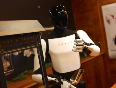 아틀라스·옵티머스, 공장에 들어오다 ①