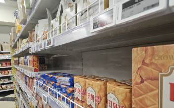 “요즘 물건이 없어서”...호흡기 달고 버티는 홈플러스 [가봤어요]