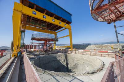 DL이앤씨, 국내 유일 ‘RBM 공법’으로 부산 욕망산에 ‘43층 높이’ 수직터널 뚫어