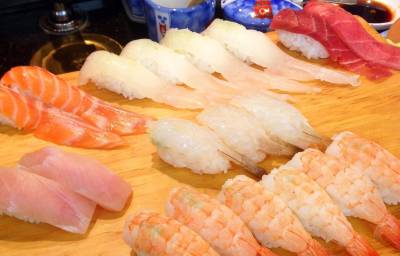 회전초밥집 갔다가 "다신 오지마" 쫓겨난 가족 '억울해'