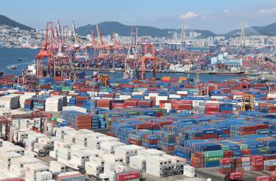 반도체가 이끈 경상수지…작년 1230.5억 달러 흑자 ‘역대 최대’