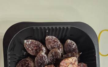 "순대 1조각 1000원?"…1.6만원짜리 모듬 순대가 '시끌'