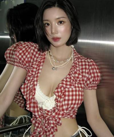 '워터밤 여신' 권은비 등산 후 '이것' 때문에…'살갗 녹아내려'