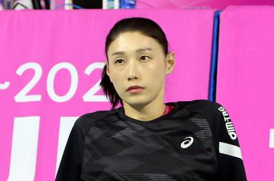 '식빵' 이것도 안 되네…김연경 이름 건 아카데미, 망한 이유는