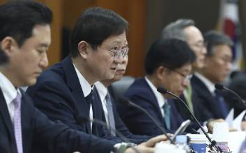 이찬진 “증권사, 부실 부동산PF 줄여야…지연 시 현장점검”