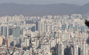 공시가격 급등에 보유세 1조 늘 듯…서울이 절반 넘는다