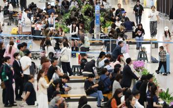 일본댁·미국댁·중국댁…그들이 던지는 질문 [EDITOR’S LETTER]