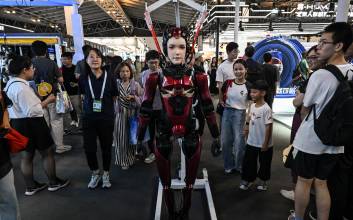 ‘기술 자립’ 강조한 시진핑, 중국의 5개년 계획 그림은 [특파원 리포트]