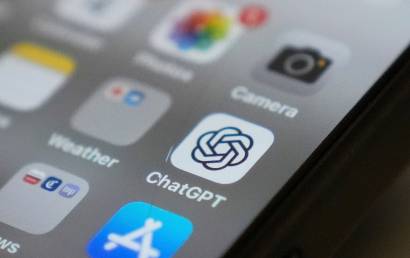 "구독 끊자" 美서 번지는 '큇GPT' 운동…챗GPT 정치 논란에 불매 확산