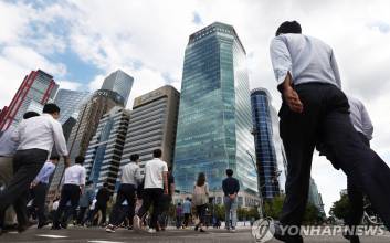 "4월 월급이 갑자기 왜 줄었지?"…직장인, '이것' 확인해야