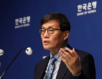 한은총재 "반도체 호조 등에 성장률 작년보다 상당폭 높아질 것"