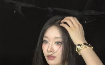 '이혼' 티아라 지연, 어깨 드러낸 채…SNS 사진만 업로드, 왜?