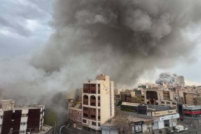 중동 전운에 코스피 요동…방산·정유 '급등' vs 항공·여행 '추락'