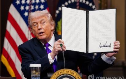 "AI가 전기료 올린다" 논란 차단…트럼프, 빅테크에 데이터센터 전력비 전가 금지 선언
