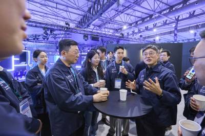 ‘AI 동반자’ 약속한 정재헌 SKT CEO “5년간 스타트업 500곳과 함께 크겠다”