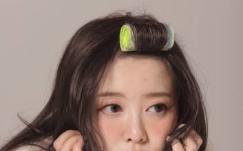 구혜선 휴대용 헤어롤 '쿠롤' 가격 논쟁…"혁신인가, 고가 논란인가"