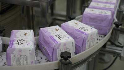 李 대통령 불호령에…유한킴벌리, ‘반값 생리대’ 조기 출시