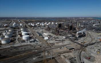 "유가 더 오를줄 알았지"…어제는 '폭등' 오늘은 '폭락'