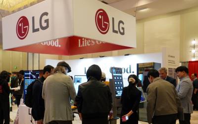 LG전자, 세계 최대 접근성 콘퍼런스 참가…점자 패널 키오스크 첫선