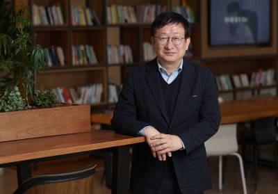 질주하는 AI, 제자리걸음 보안…李정부, 낡은 규제 손볼까 ⑤