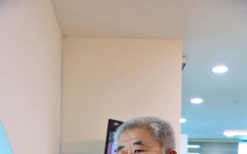 서울 유명 병원들도 거절했다…‘1경 시장’에 장흥이 뛰어든 이유 [길에서 만난 사람들]