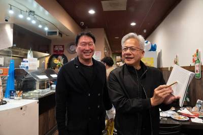 다시 달리는 반도체…‘100만닉스’가 돌아왔다