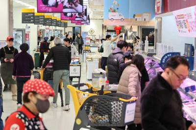 중동발 ‘오일 쇼크’ 다가온다…물가 상승률 치솟고 스태그플레이션 공포까지