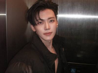 아이돌이 뿌린 10만원 상품권, 이마트 직원이 오픈 전 '꿀꺽'…신세계 "조사중"