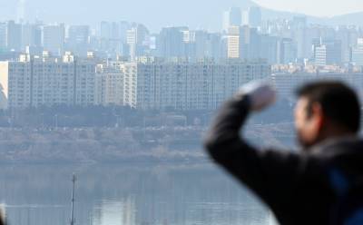 "15억 넘으면 못 산다"…서울 아파트, '9억 이하'로 쏠렸다