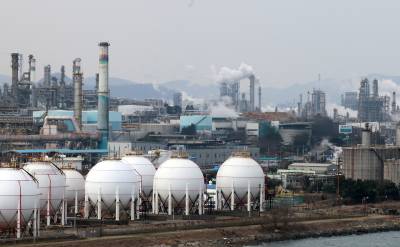 ‘이러다 다 죽는다’ 곡소리… 4월 마지노선 화학업계의 비명